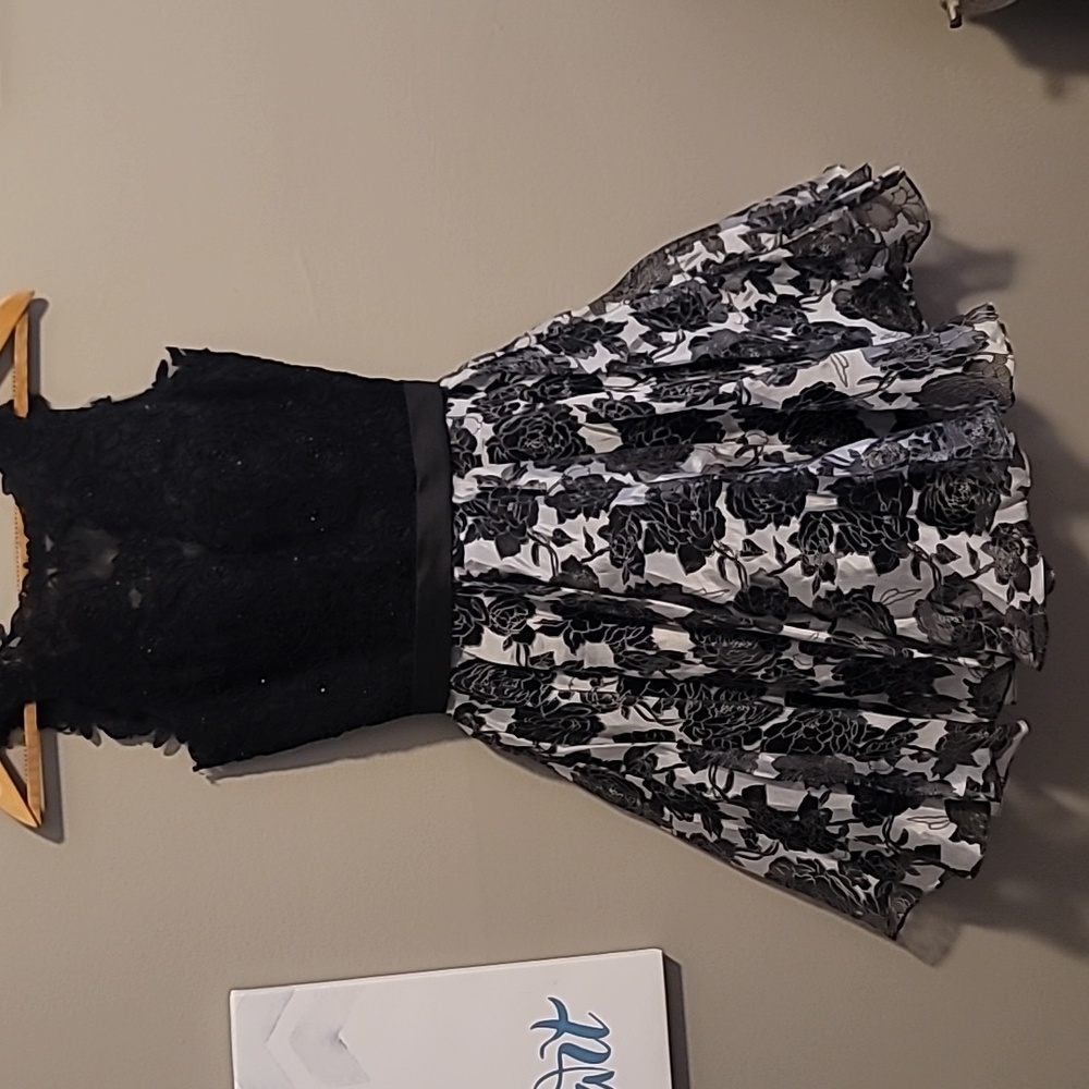 Short prom dress